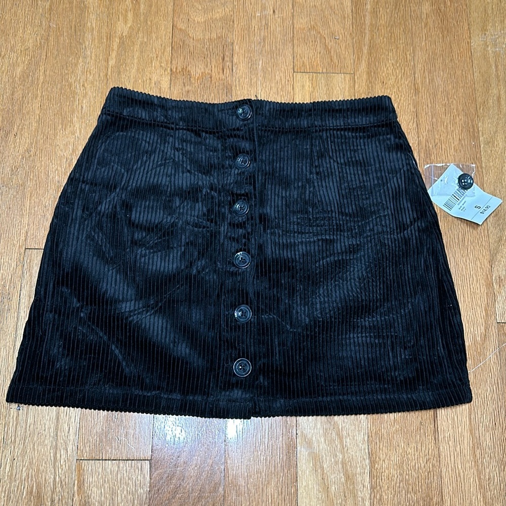 NWT Women's Black Corduroy Button-Front Skirt